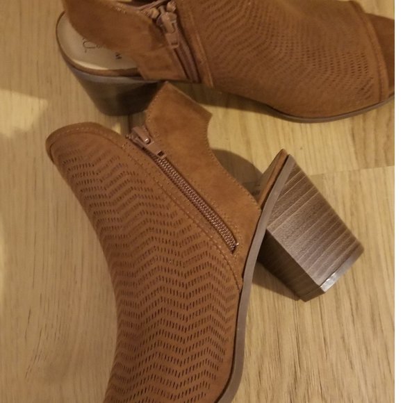 Brown Ankle boot - Picture 4 of 5